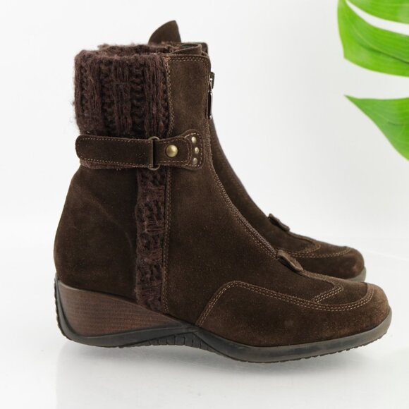 Aquatalia Womens Mia Boot Size 7.5 Waterproof Brown Suede Low Wedge Heel Booties - Picture 7 of 11
